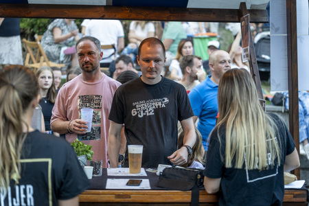 2025-07-18 KUL Petek-77